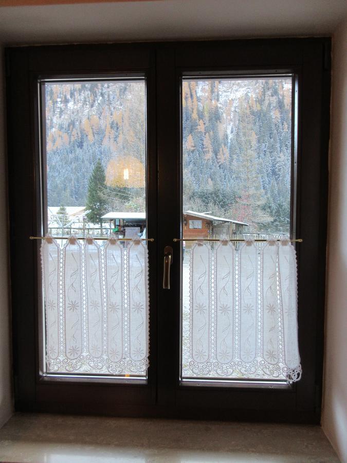 Garni Defrancesco Hotel กัมปีเตลโลดีฟัสซา ภายนอก รูปภาพ