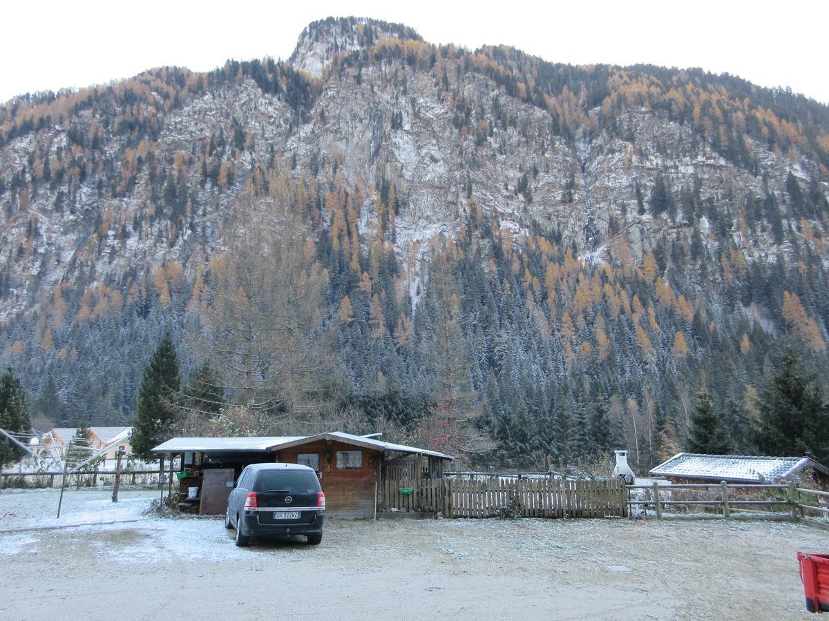 Garni Defrancesco Hotel กัมปีเตลโลดีฟัสซา ภายนอก รูปภาพ